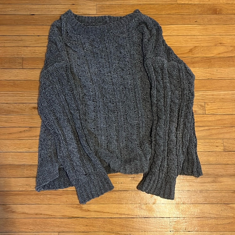 small american eagle light gray knit sweater